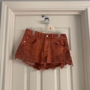 Coral American Eagle shorts
